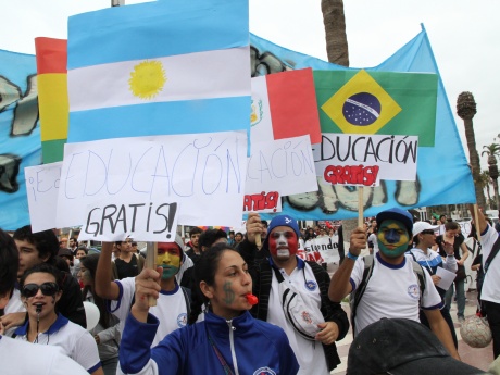 Estudiantes Arique os Marcharon Por La Educaci n estudiantes-arique-os-marcharon-por-la-educaci-n
