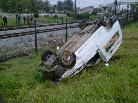 Dos Lesionados Dejó Un Volcamiento De Vehículo En Concepción