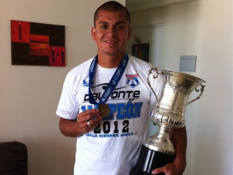 A los 33 años Rafael Celedón dejó el fútbol profesional y asumiría un cargo técnico en San Marcos de Arica