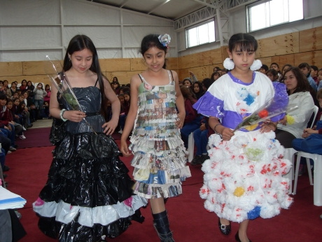 Un desfile de modas ecológico se realizó en el colegio Naciones ...