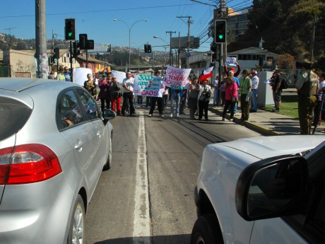 Vecinos de Viña del Mar protestaron por edificación de condominio Los ...