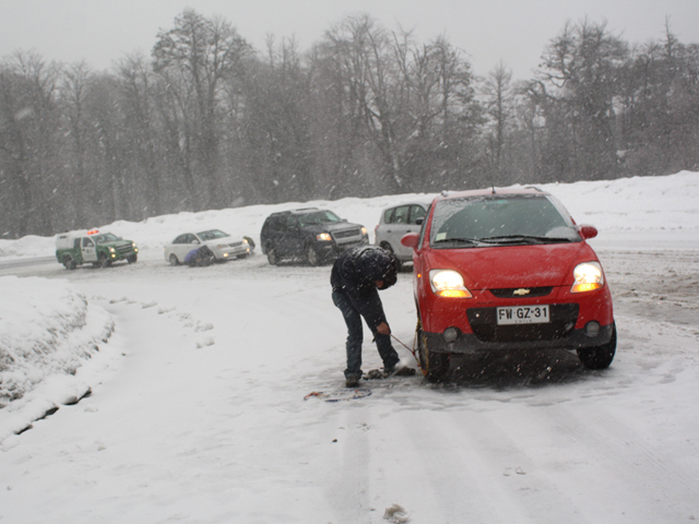 cadenas para nieve temuco la limpieza de nieve y la colocaci 243 n de cadenas en cadenas para nieve temuco la limpieza de nieve y la colocaci 243 n de cadenas en
