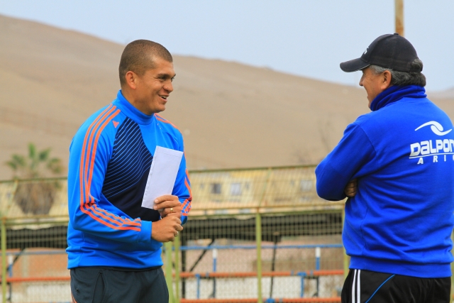 Rafa Celedón renunció a San Marcos porque lleva dos meses impago y está vendiendo su auto “por apuro”