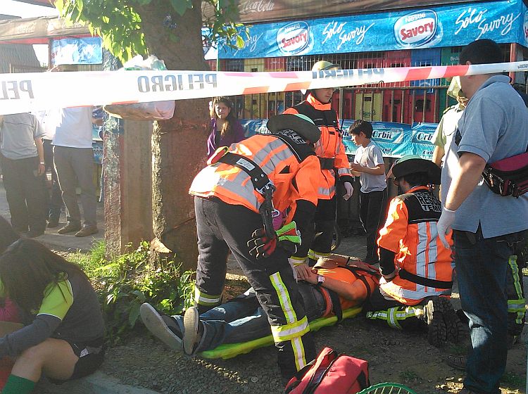 Nueve Personas Lesionadas Dej El Choque De Dos Micros En El Sector