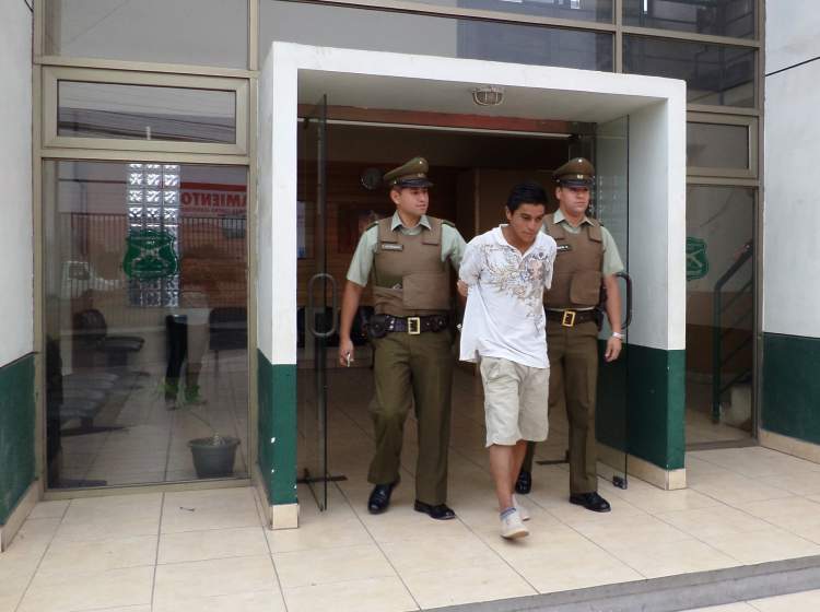Carabineros detuvo a un delincuente que robó en una casa de Alto Hospicio