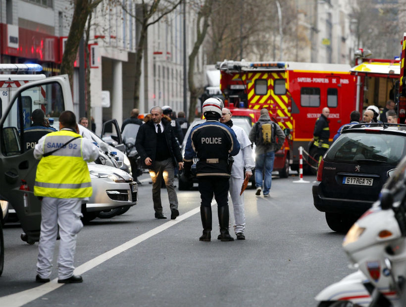 Una Policía Murió En Nuevo Tiroteo En Francia