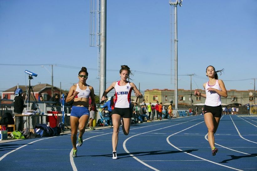 Chillanejos Se Lucieron En Torneo De Atletismo En Hualp N