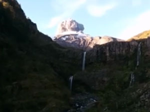 Turista que captó la erupción del Calbuco: "Cuando vi el volcán corrí más que Forrest Gump"