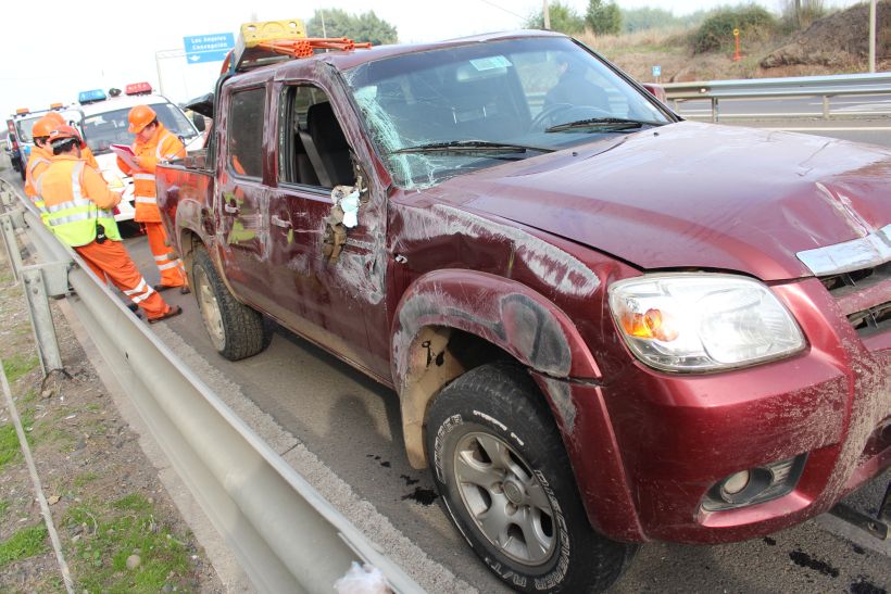 Una persona lesionada dejó volcamiento de camioneta en el sector del ...