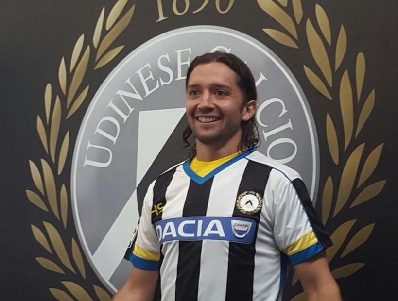Colocho Iturra fue presentado en Udinese: 
