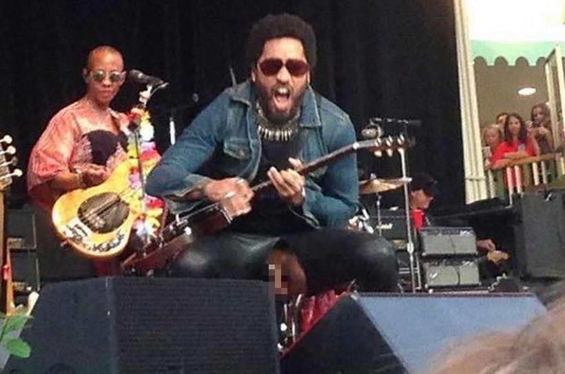 De qué se trata el piercing que Lenny Kravitz dejó ver en su boloccazo