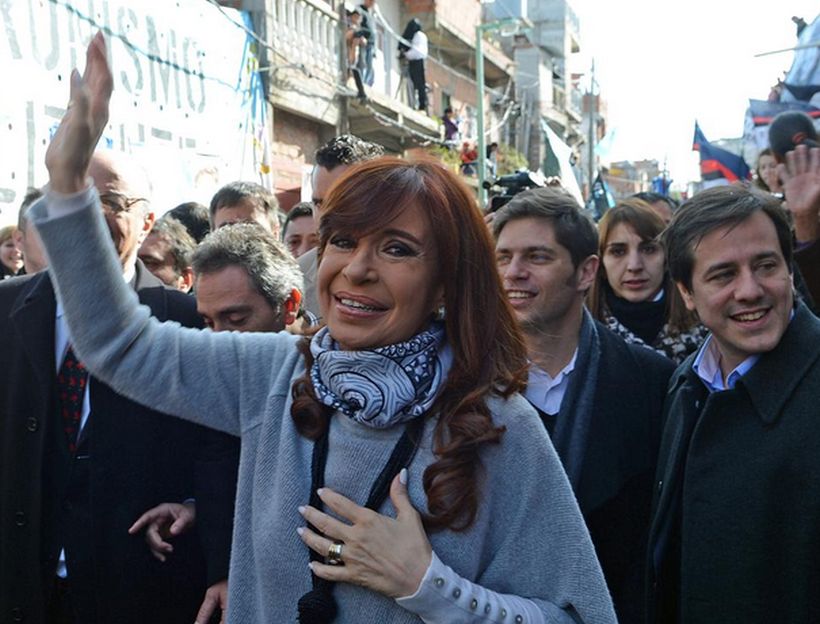 Comenzaron las elecciones primarias en Argentina para elegir candidatos presidenciales