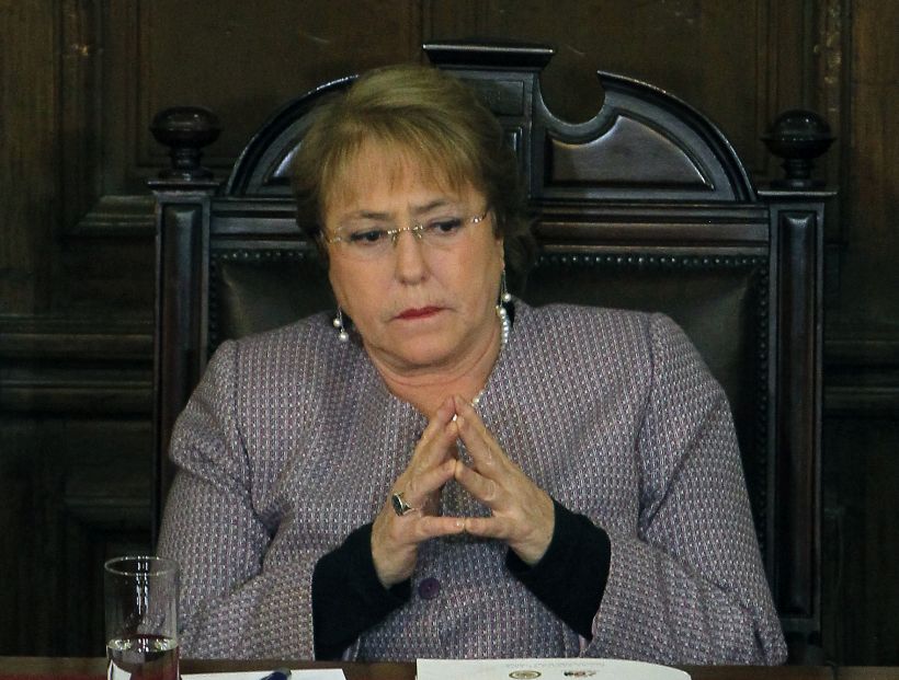 Bachelet y su baja popularidad: 