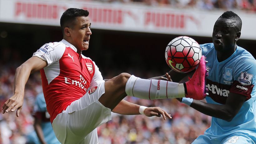 Alexis jugó 25 minutos en la derrota del Arsenal en la Premier League