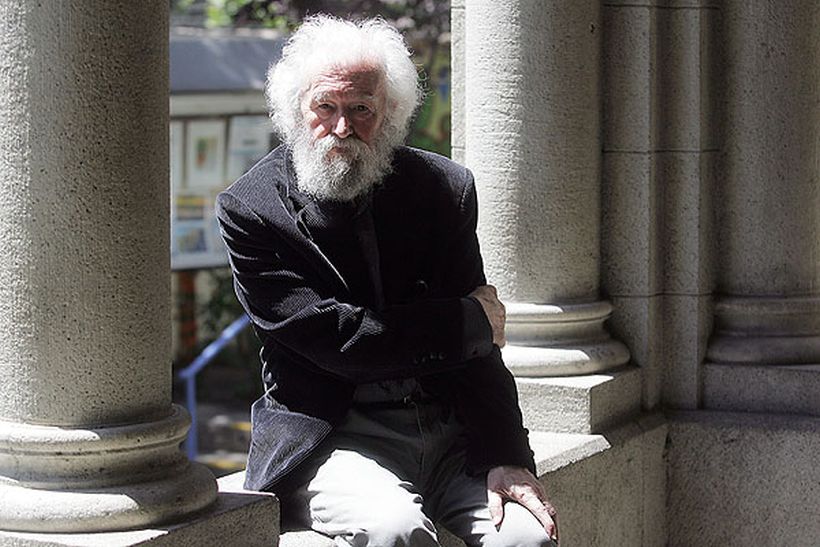 Tomás Moulian es el nuevo Premio Nacional de Humanidades y Ciencias