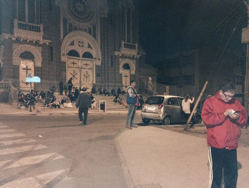 Miles de personas evacuaron en Antofagasta por el terremoto de la zona