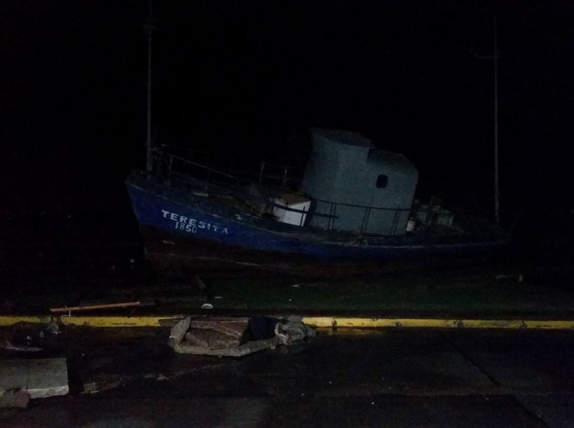 Terremoto 8,4°: las olas del tsunami en Coquimbo entraron 200 metros y alcanzaron 4,50 metros