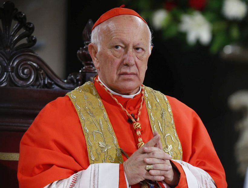 Cardenal Ezzati por el cura Berríos: 