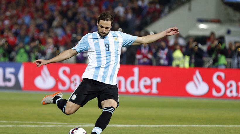 La selección argentina dejó a Gonzalo Higuaín fuera del debut en las eliminatorias