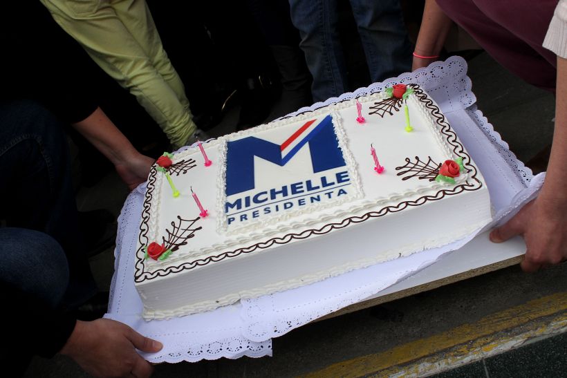 Las bromas y los memes por el cumpleaños de la Presidenta Bachelet en ...