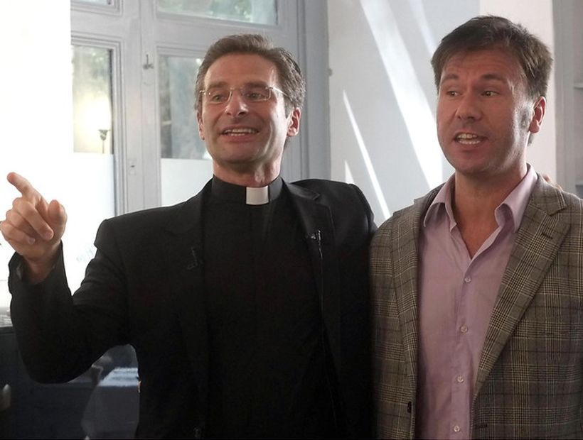 Un sacerdote del Vaticano se declaró públicamente homosexual