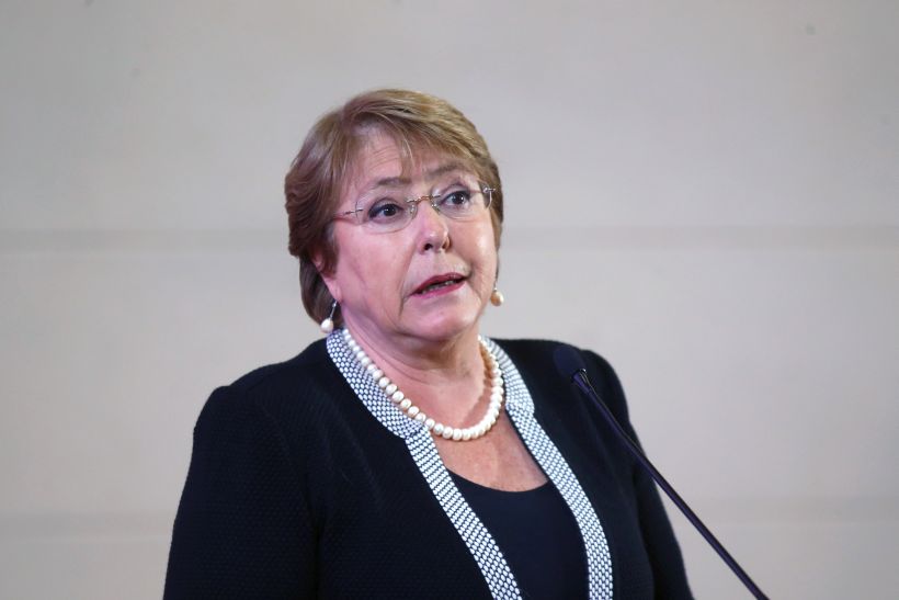 Bachelet llegó a Ecuador y podrá aclarar con Correa su apoyo a demanda marítima boliviana