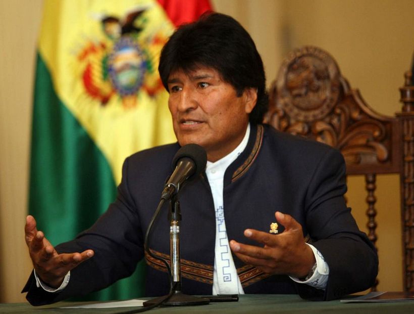 Bolivia prepara versiones del Libro del Mar en quechua, chino y ruso