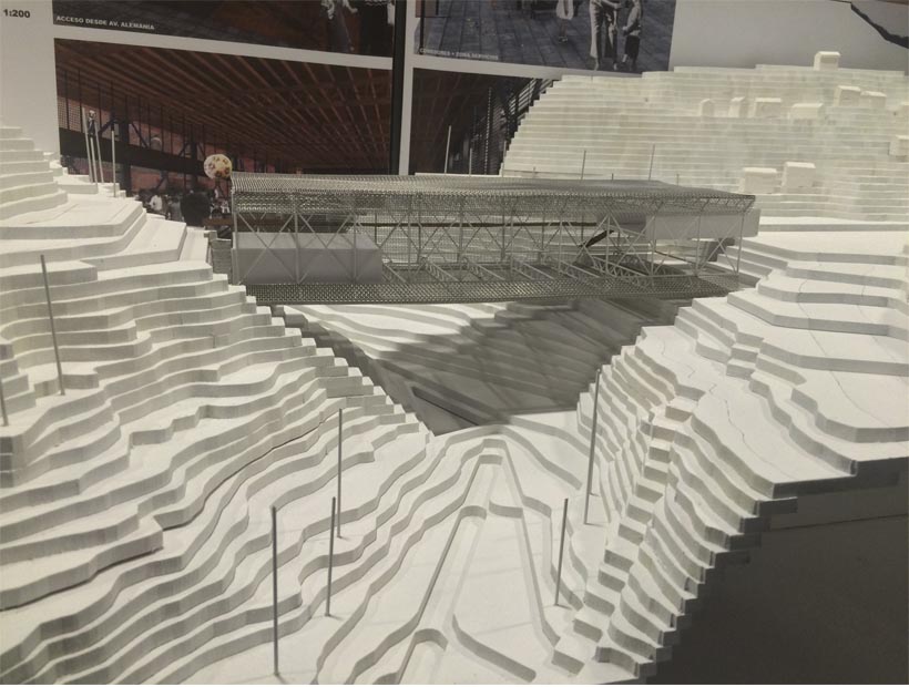 Este proyecto de arquitectura propone unir con un paseo las quebradas de Valparaíso Este proyecto de arquitectura propone unir con un paseo las quebradas de Valparaíso