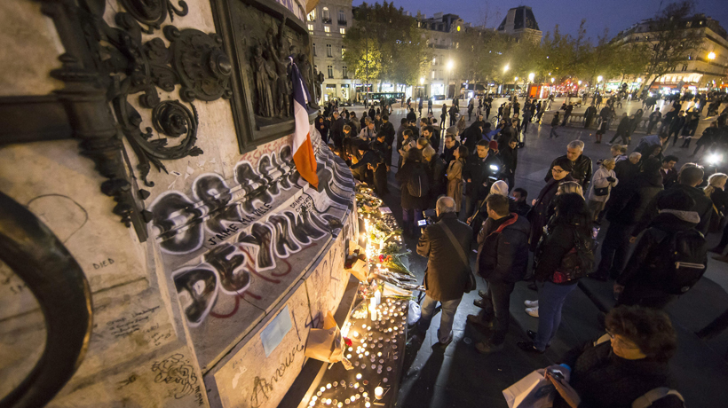A 129 aumentaron los muertos en los atentados en París