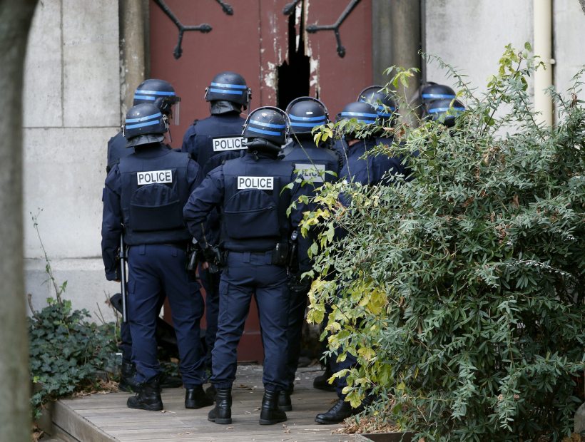 Los terroristas detenidos en Saint Denis estaban listos para otro atentado en Francia