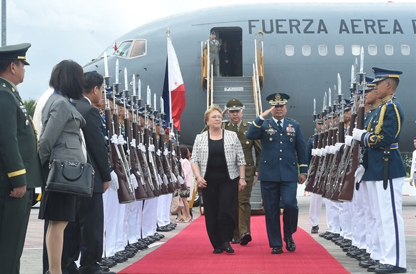 Vuelo de la Presidenta Bachelet sufrió un retraso en Nueva Zelanda