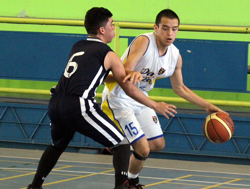 Los partidos se juegan en el Gimnasio Guibaldo Ormazábal (IND).