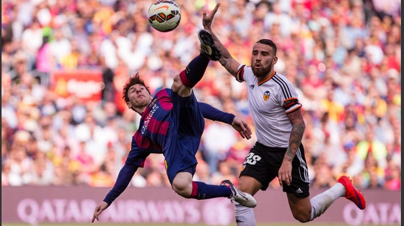 Barcelona enfrenta al Valencia buscando alejarse en la punta de la tabla