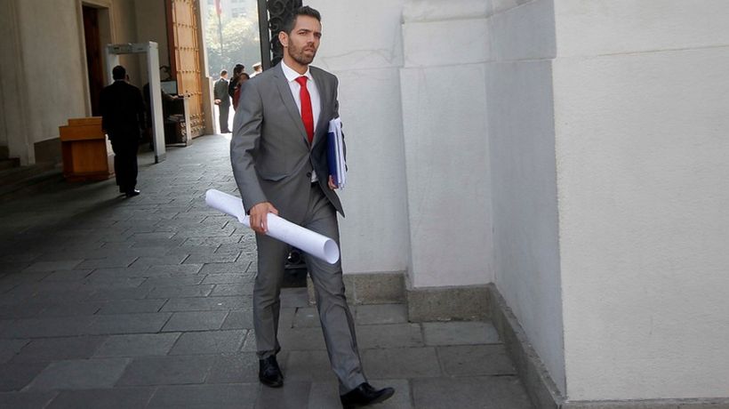 Gobierno anunció que partidos de "alta complejidad" se jugarán sin público