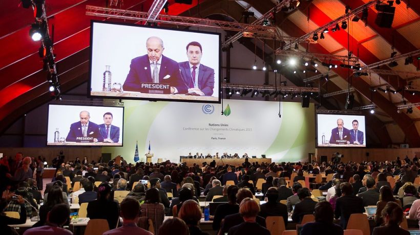 Tras 21 años de reuniones 195 países logran histórico acuerdo sobre el cambio climático en París