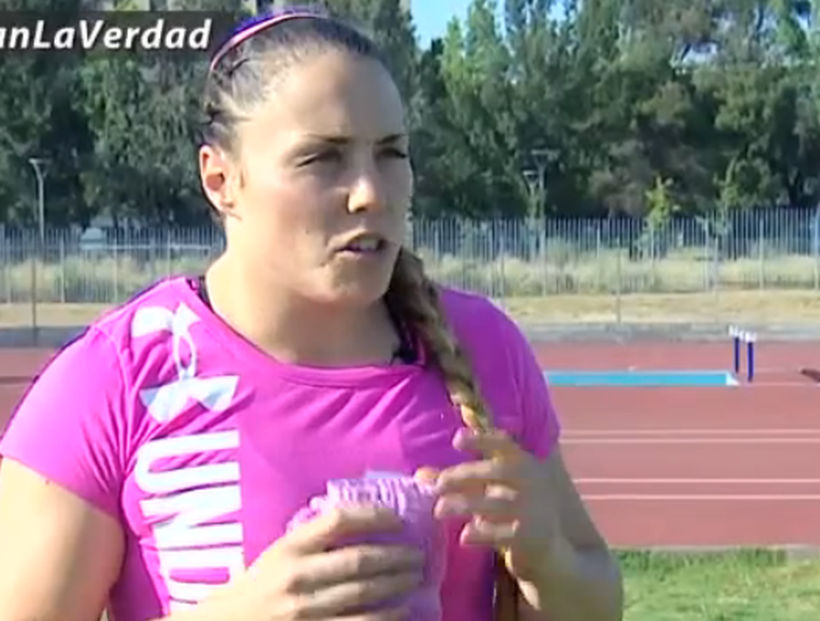 Natalia Ducó no puede entrenar en el Estadio Nacional por culpa de los queltehues