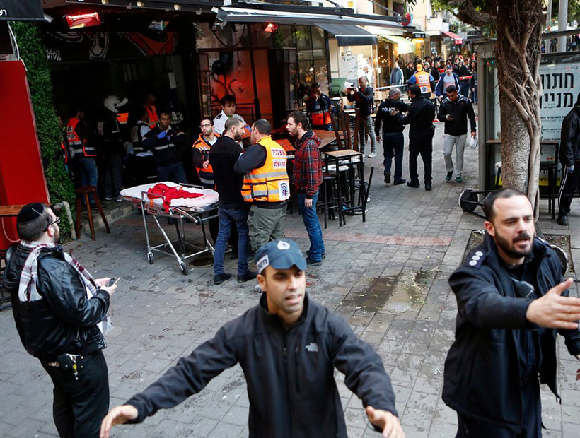 Dos muertos y siete heridos en un tiroteo contra pub de Tel Aviv