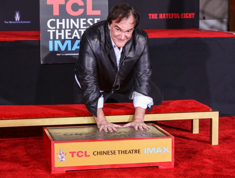 Tarantino inmortalizó sus huellas en el Teatro Chino de Hollywood