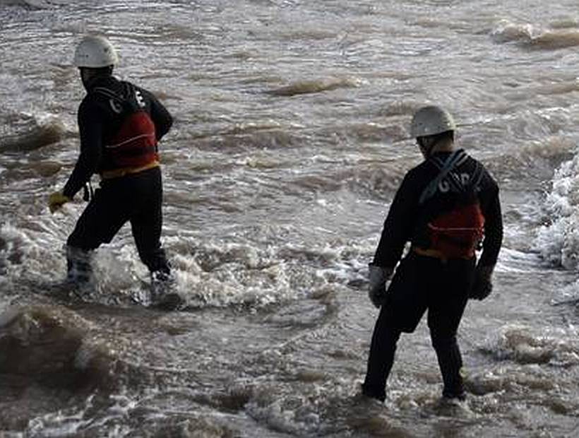 Un niño de 10 años murió tras caer a un río en Cochrane