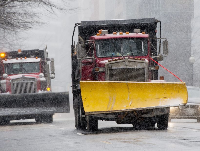 Prohibieron el tráfico de vehículos en Nueva York por tormenta de nieve