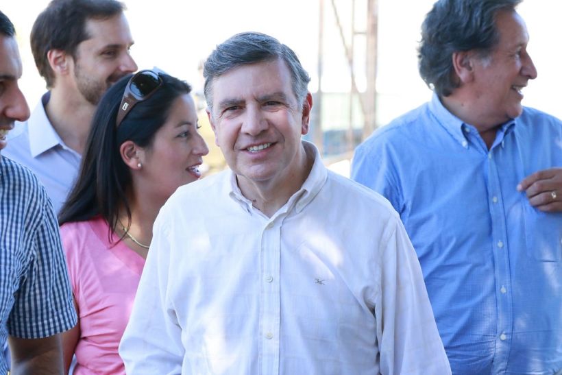 Lavín dijo que en La Araucanía hay terrorismo y que "Bachelet tiene miedo de venir a Temuco"