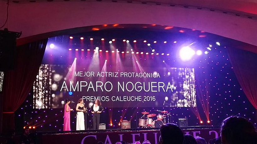 Amparo Noguera brilló en la primera versión de los Premios Caleuche