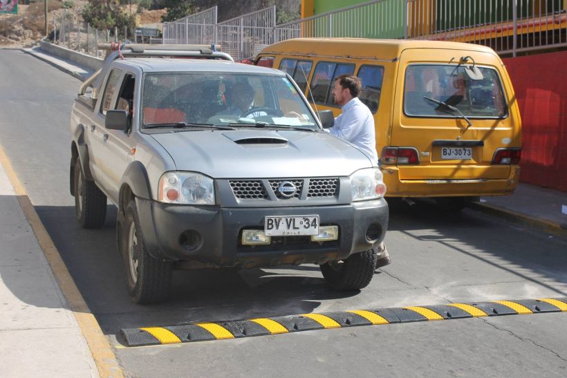 Instalan Se Al Tica Y Resaltos Para Disminuir Accidentes Por Exceso De