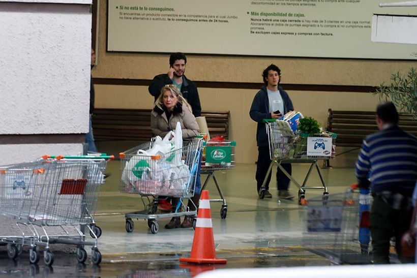 Jumbo aseguró que no tiene dos listas de precios y que todo fue un error