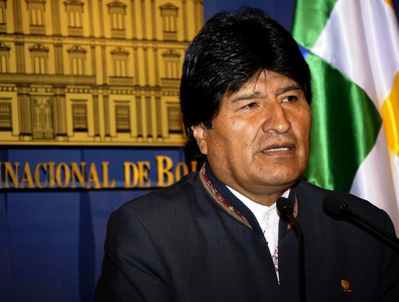 El presidente de la FIFA jugará fútbol en Bolivia contra equipo de Evo Morales