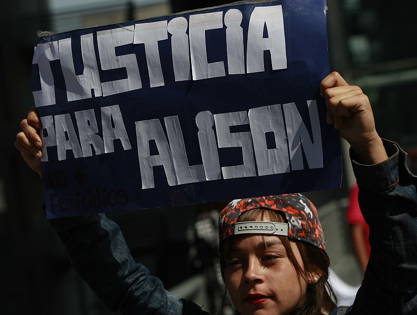 Familiares de Alison Calderón acusan negligencia de las policías en la búsqueda de la joven