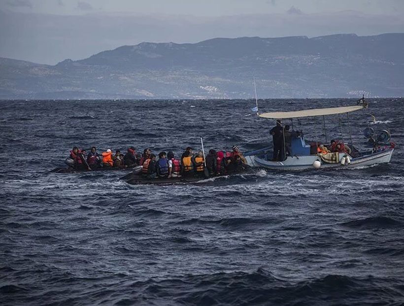 Cinco refugiados murieron durante el hundimiento de una lancha en el mar Egeo