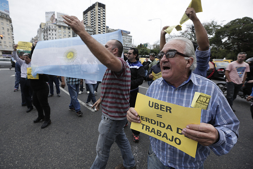 Justicia argentina ordenó suspender el servicio de Uber en Buenos Aires