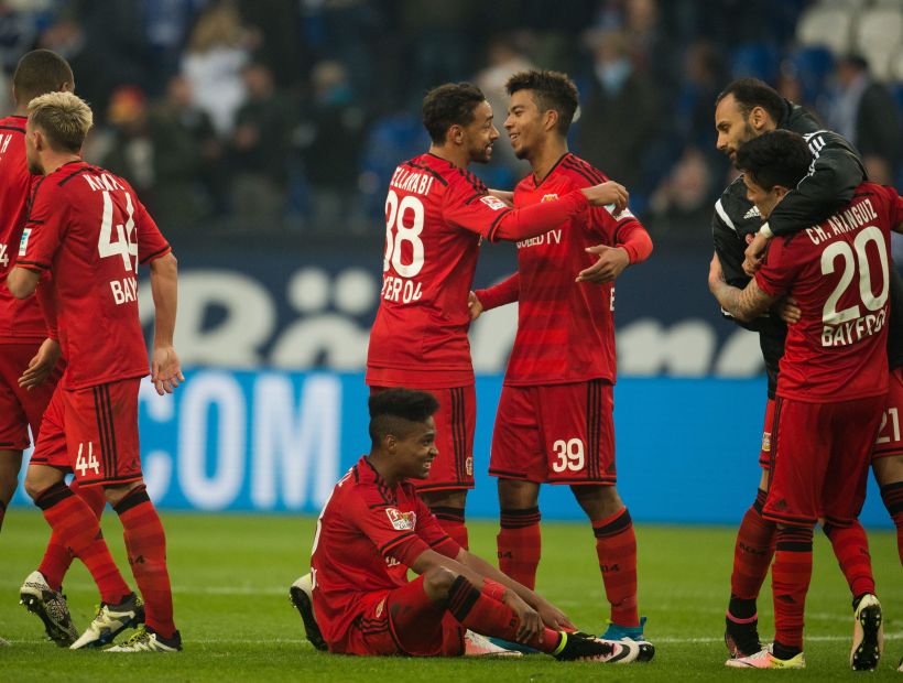 Aránguiz jugó todo el partido en la victoria por 3-2 del Leverkusen sobre el Schalke