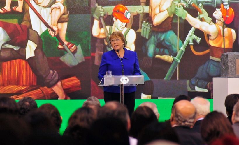 Bachelet anunció que se harán 